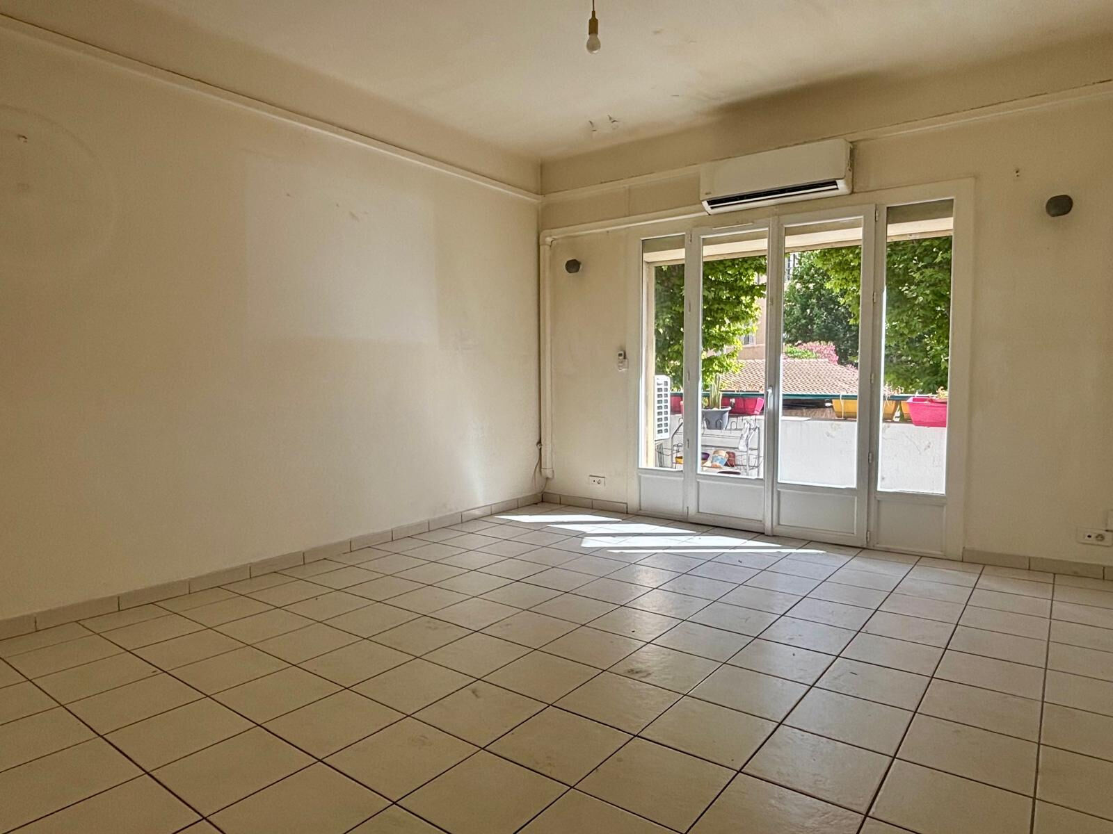 Appartement 3 pièces  à vendre Marseille 5eme 13005