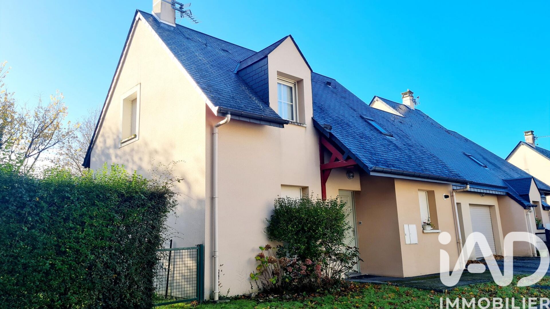 Pont-L-Eveque - 93m² - 4p. - 2ch.