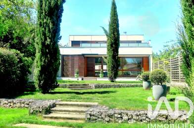Maison 7 pièces 575000 €