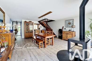 Maison 6 pièces 300000 €