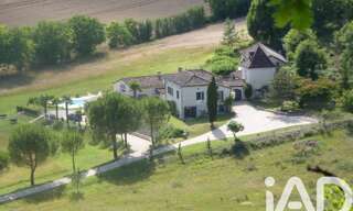 Maison 16 Pièces 425 m² à vendre à Barguelonne-en-Quercy (46800)