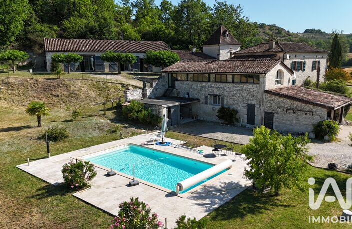 Vente Maison/villa 16 pièces — photo 2