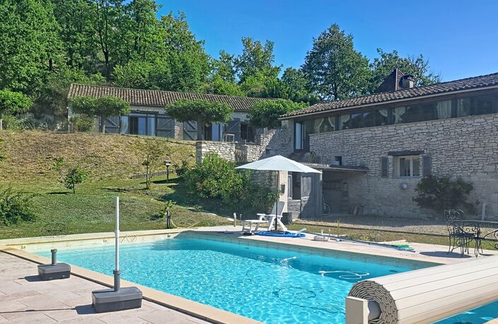 Vente Maison/villa 16 pièces — photo 3