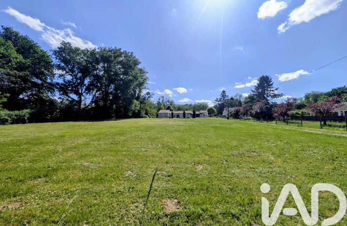 Vente Terrain 2 379 m&sup2; — photo 2