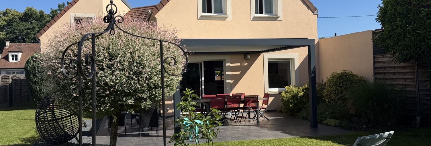 Maison 8 Pièces 183 m² à vendre à Villecresnes (94440)