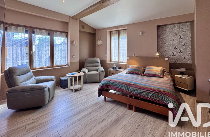 Vente Maison/villa 6 pièces — photo 2