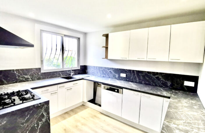 CANNET T3 DE 67M2 REZ DE JARDIN 39M2 PLACE DE PARKING ET CAV — photo 4