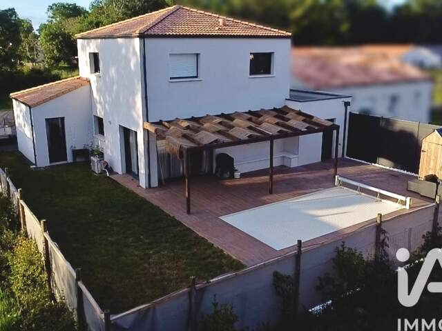 Vente Maison/villa 5 pièces — photo du bien