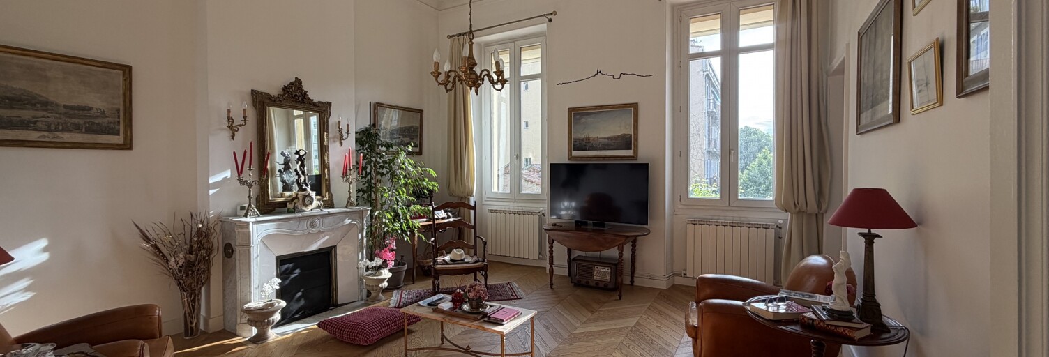 Appartement 5 Pièces 145 m² à vendre à Marseille 8 (13008)