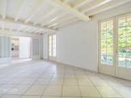 Maison de plain-pied climatisée à Saint-Bernard sur 909 m² de terrain plat — photo 3