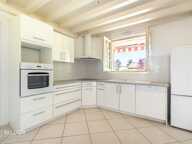 Maison de plain-pied climatisée à Saint-Bernard sur 909 m² de terrain plat — photo 4