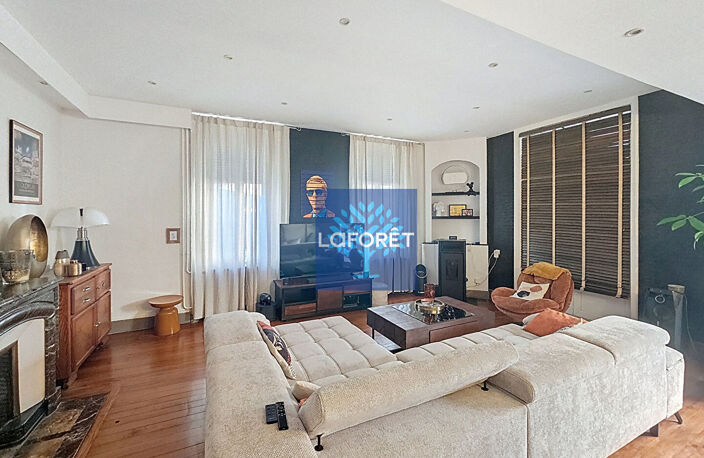 Maison de caractère - Le Péage De Roussillon 7 pièces - 208 m2 — photo 3