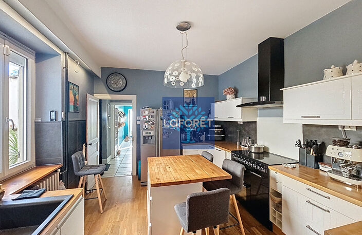 Maison de caractère - Le Péage De Roussillon 7 pièces - 208 m2 — photo 5