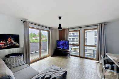 Appartement 2 pièces 914 €