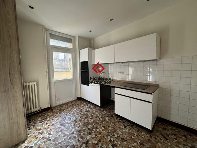 Appartement 3P+C — photo du bien