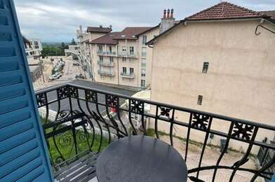 Appartement 4 pièces 1200 €