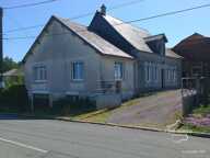 AISNE - MONT-SAINT-JEAN - Ancienne ferme du XIXème siècle bâ — photo 4