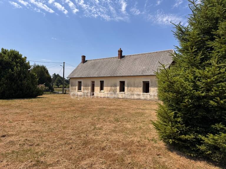 Maison de plain-pied avec beau potentiel — photo 1