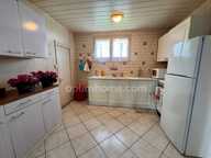 Maison de plain-pied avec beau potentiel — photo 2