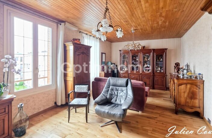 Secteur Beaulieu à Clermont-Ferrand / Limite Chamalières – Duplex 4 pièces avec jardin privatif, garage et caves — photo 3