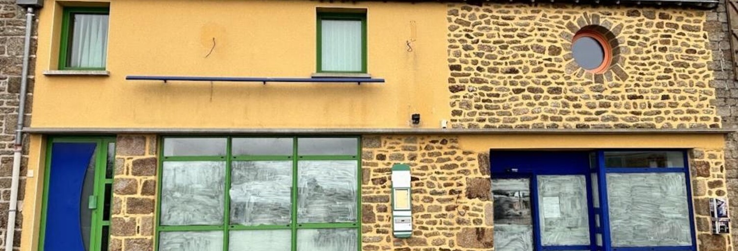 Maison 6 Pièces 300 m² à vendre à Saint-Denis-de-Gastines (53500)