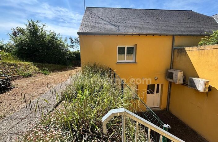 Maison de village SAINT DENIS DE GASTINES (53) — photo 2