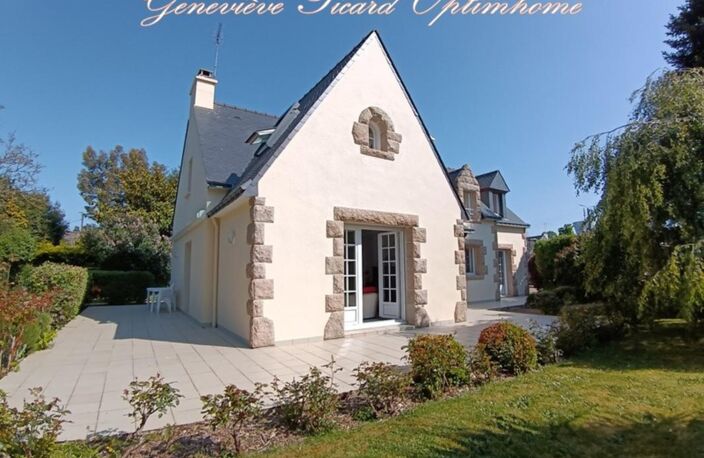 COUP DE CŒUR À PONTIVY – Maison 165 m² – Jardin paysagé 2 000 m² – Dépendance 70 m² — photo 2