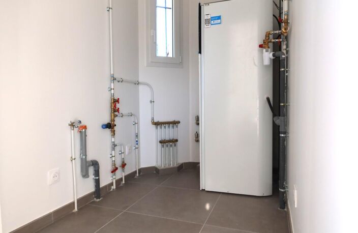 74500 FETERNES à 5mn EVIAN embarcadère,villa neuve type F4/5 de 110m²hab au calme et ensoleillé sur 460m²terr plat — photo 5
