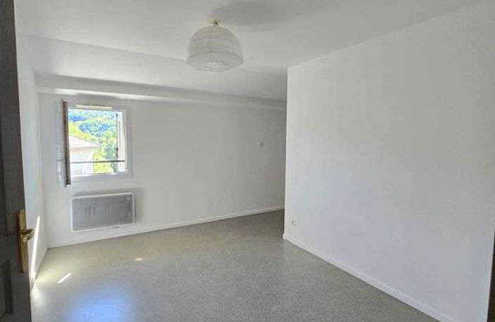 COUBON - CHARENTUS - Maison rénovée en septembre 2026 -  75 — photo 5