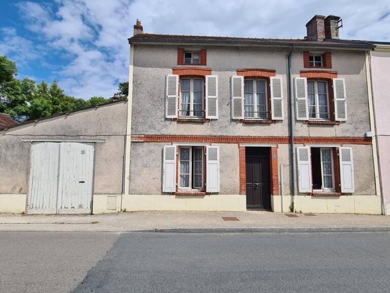 Maison à vendre 7 pièces MAGNAC LAVAL (87) — photo 1