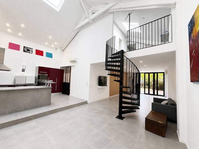 Maison esprit LOFT proche métro, avec dépendance. Pour famille ou activité professionnelle — photo 1