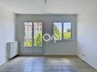 Résidence LE NOSTRADAMUS - Appartement T4 À Vendre Proche centre ville — photo 3