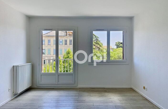 Résidence LE NOSTRADAMUS - Appartement T4 À Vendre Proche centre ville — photo 3