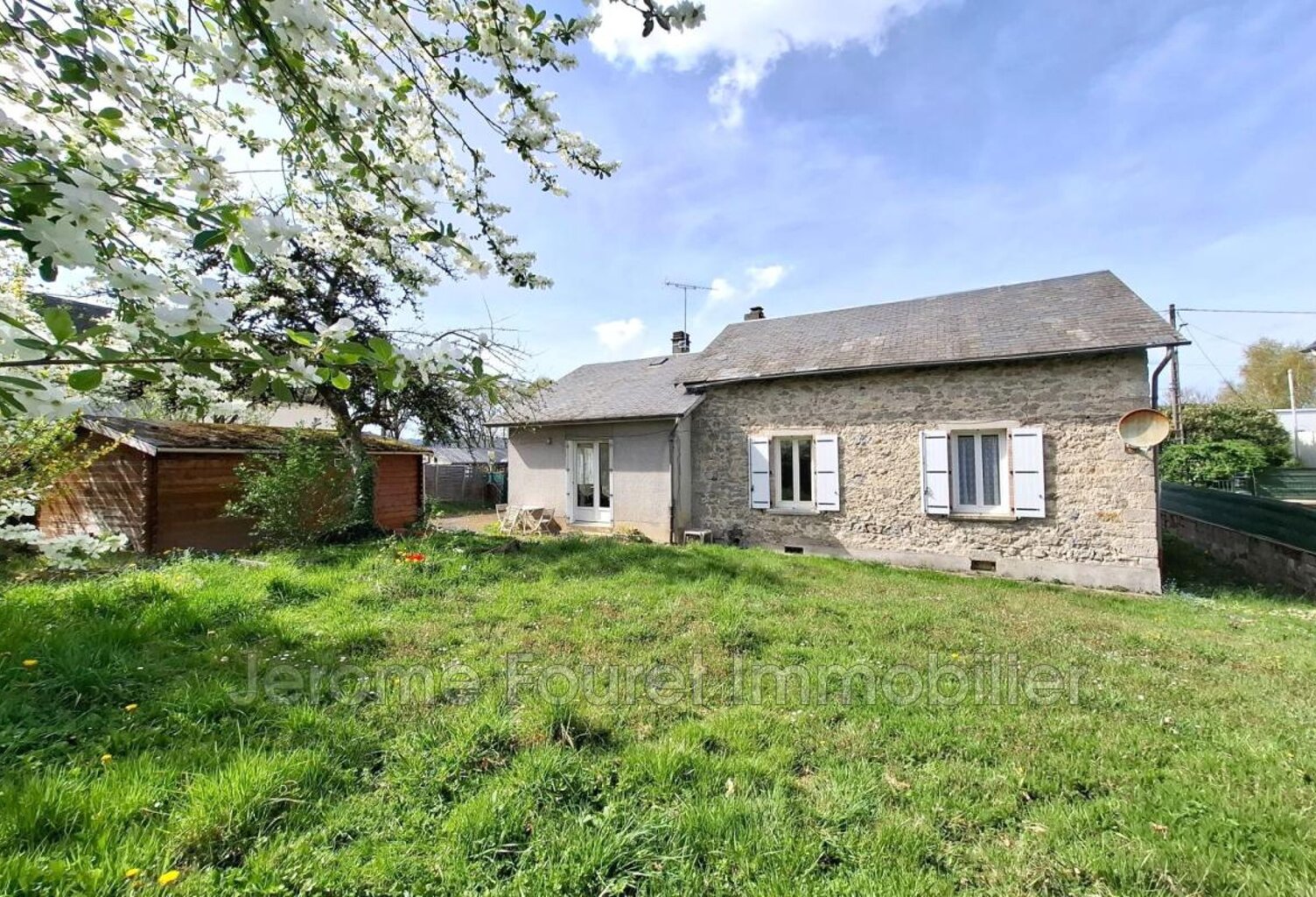Maison à Egletons — photo 1