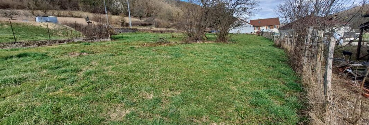 Terrain  1500 m² à vendre à Ougney-Douvot (25640)