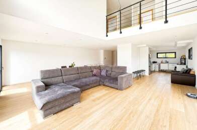 Maison 5 pièces 777000 €