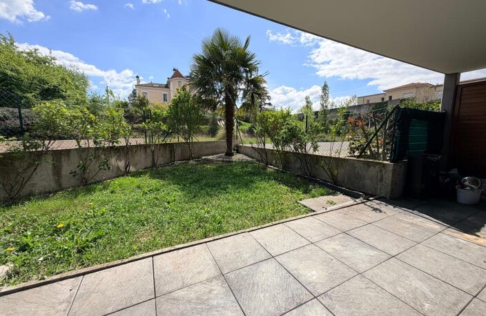 Baisse de prix[EXCLUSIVITÉ ORPI] – Charmant T3 avec jardin privatif et garage – Secteur calme & prisé de la Vallée du Gier — photo 2