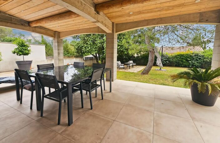 À Vendre à Uzès - Maison de 90m² sur terrain piscinable — photo 2