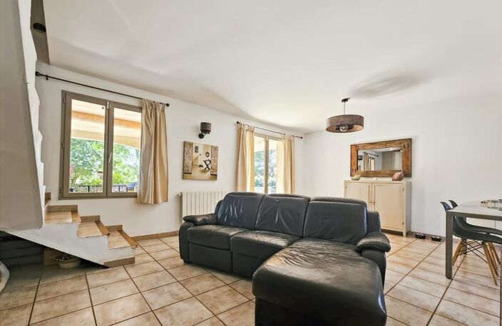 À Vendre à Uzès - Maison de 90m² sur terrain piscinable — photo 4