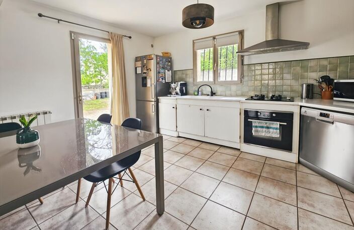 À Vendre à Uzès - Maison de 90m² sur terrain piscinable — photo 5