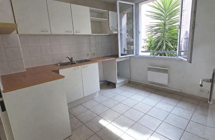 BÉZIERS – SECTEUR MONTIMARAN – MAISON T4 AVEC JARDIN ET DEUX PARKINGS — photo 5
