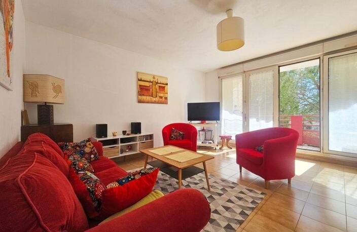 Spacieux T4 de 85 m² avec Terrasse & Garage - Le Calme au cœur de Celleneuve — photo 3