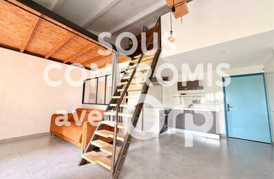Appartement dernier étage avec balcon — photo du bien