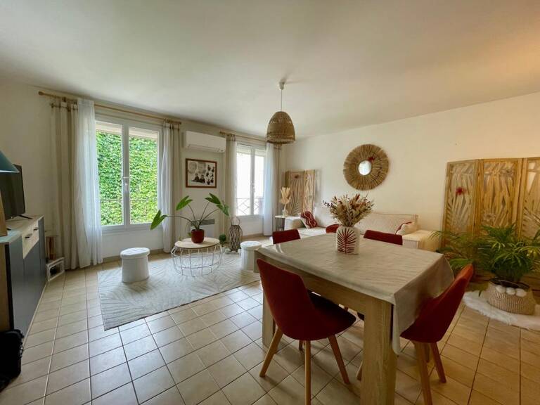 Appartement À Vendre — photo 1