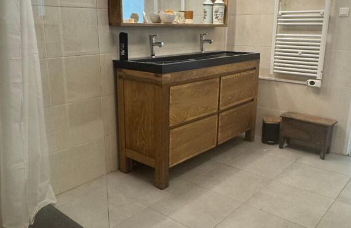Appartement en RDC T4 125 M2 AVEC JARDIN DE 600 M2 + PISCINE PRIVEE — photo 4