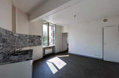 Appartement À Louer — photo du bien