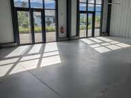 Local commercial à louer proche de CHAMBERY (73)576 m² — photo 3