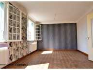 Maison à vendre 8  pièces AIGONDIGNE (79): Maison sur 2 niveaux aménagés, 3 chambres, grand garage (103 m2), dépendances, terrain clos — photo 4
