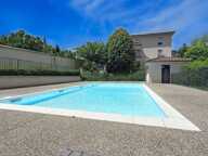 ✨ À vendre Dpt Rhône (69) – Résidence de standing avec piscine : T3 entièrement rénové  parking – env. 62 m² — photo 3