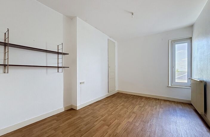 Appartement à vendre 4 pièces CHATEAU RENAULT (37) — photo 5